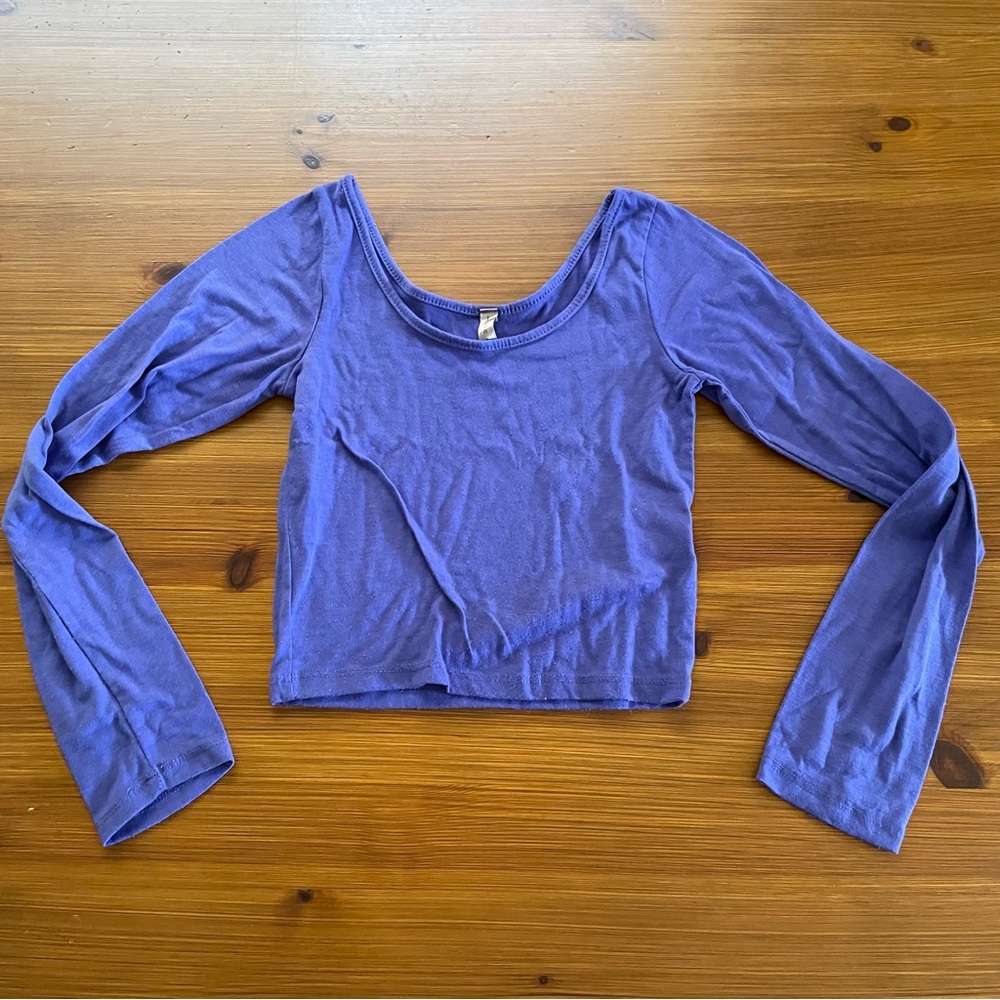 Icon Apparel Purple Cropped Long Sleeve Shirt - XS